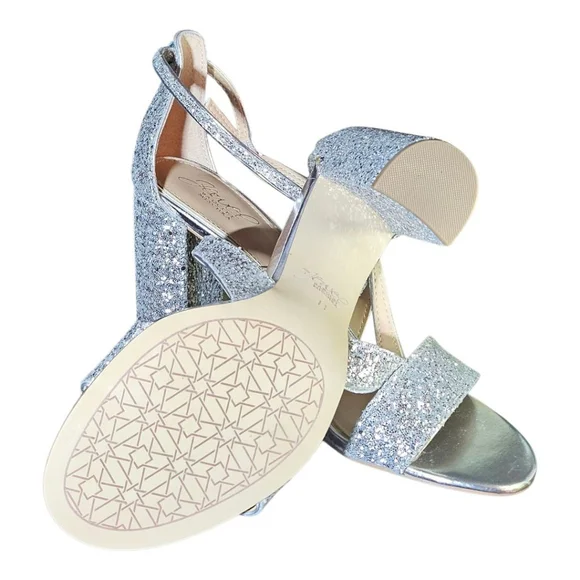Jewel Badgley Mischka Heels Size 11 Silver - Picture 6 of 8
